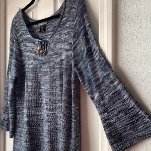 Beautiful sweater shades of blue knit​​​​